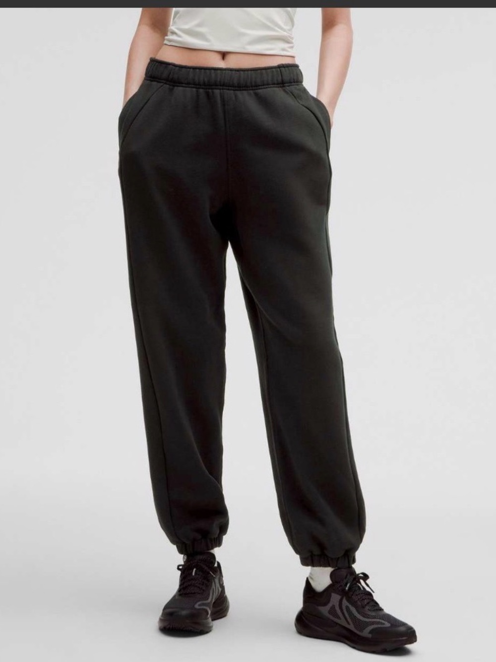 Lululemon Scuba Mid-Rise Oversized Jogger *Regular in size large